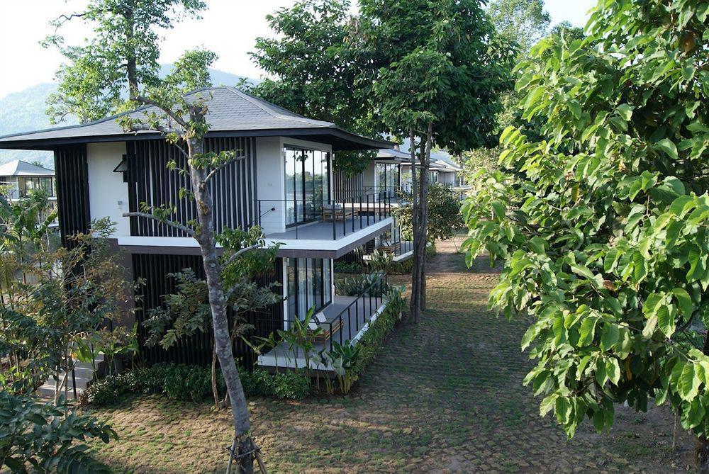 The River Resort Champasak Exterior photo